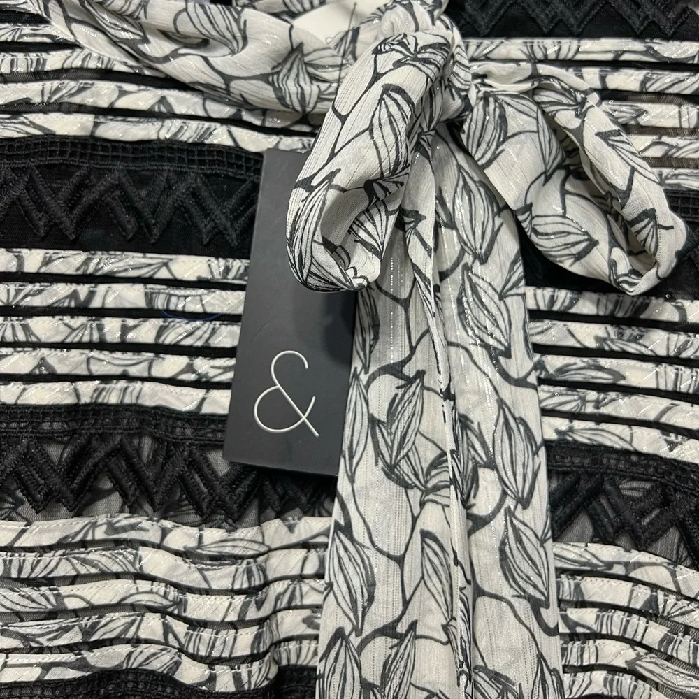 Sachin & Babi Silk Floral Tule Chevron Neck Tie Sample Dress 🔥 - Picture 4 of 10